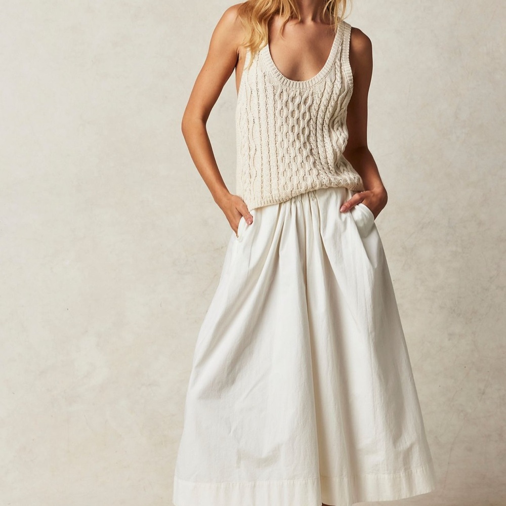 NWT - FREE PEOPLE WIDE-LEG CROPPED PANTS - NEVER WORN